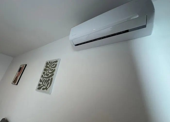 Apartman Michalovce So Sukromnym Parkingom