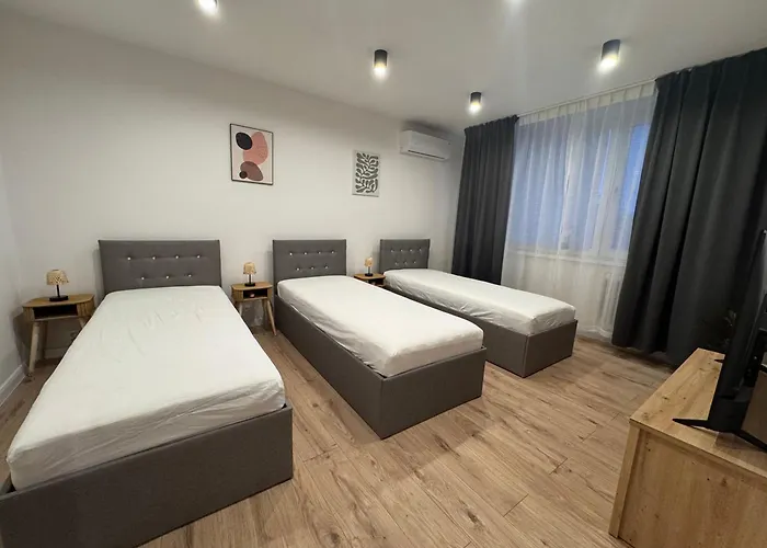 Apartman Michalovce So Sukromnym Parkingom